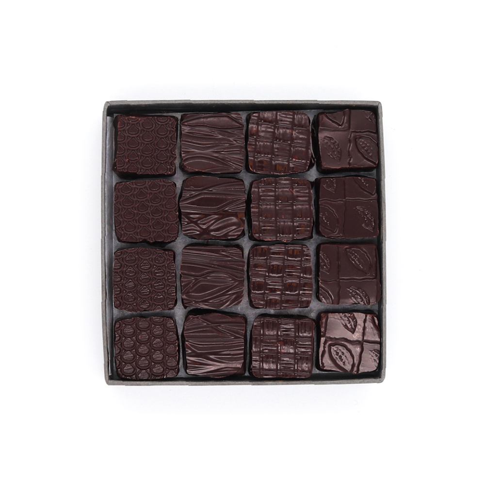 Charlie Ganache Artisan Chocolatier - Genève - Coffret Émotion - Chocolats noirs - 32 pièces